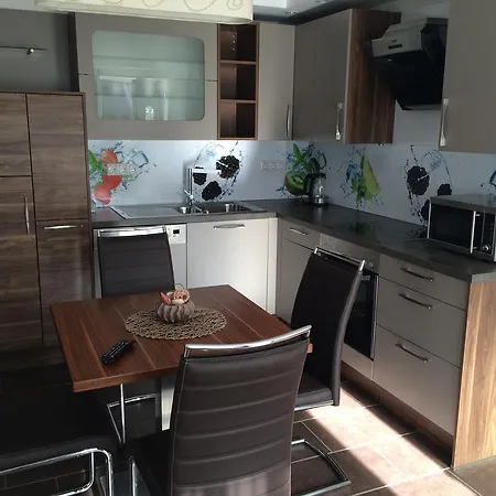 Leiner Apartment